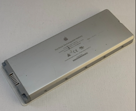 Apple A1175 A1266 2006–2008 MacBook Pro 15" Battery | 3 Cells | 4000mAh